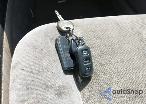 2006 Toyota Camry Le V6 from USA, damaged, VIN 4T1BF30K66U114494